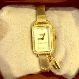 Women’s Coach Watch.